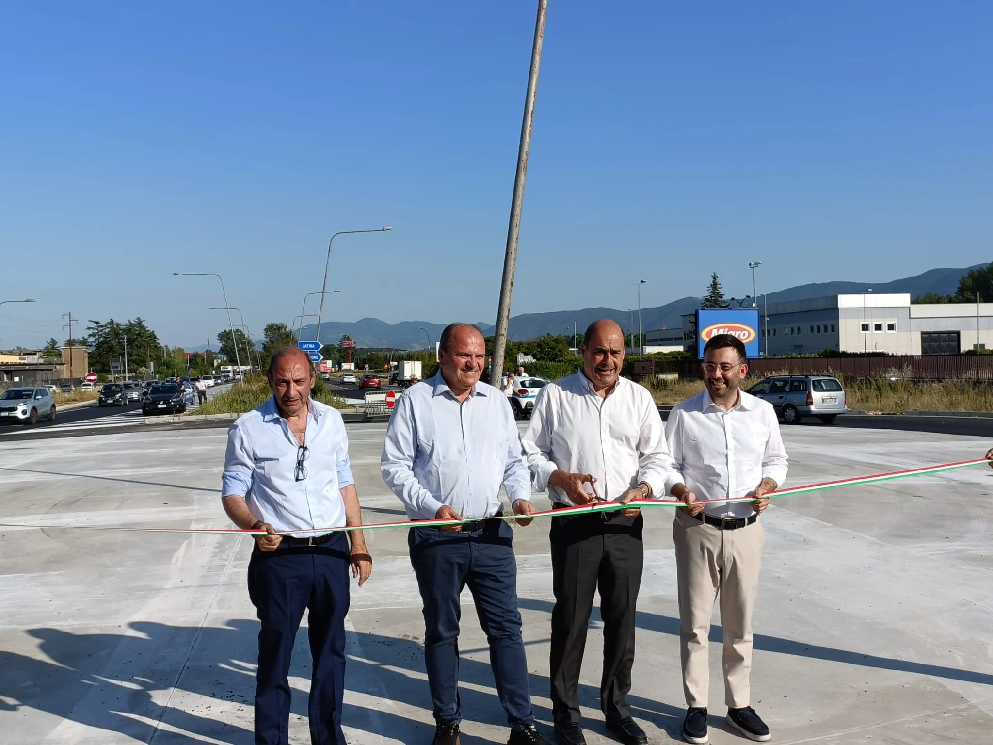 Inaugurata la rotatoria Asi 4 a Frosinone